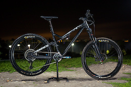 Commencal Meta AM V4.2 Race Eagle 650B - Review